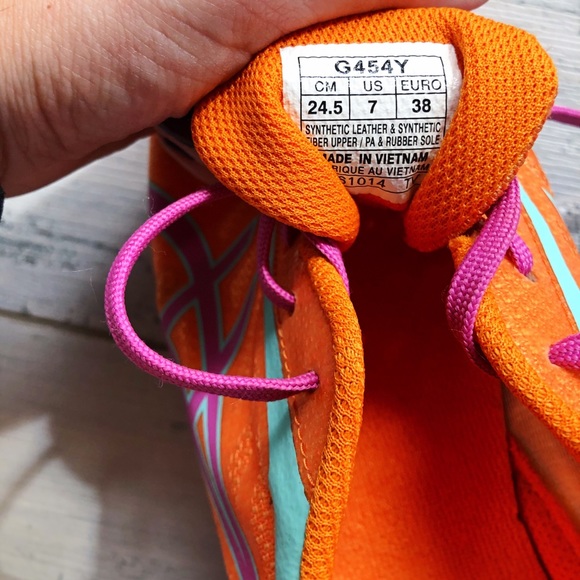 ASICS Long Distance Running Spikes Size 7 - Picture 6 of 6